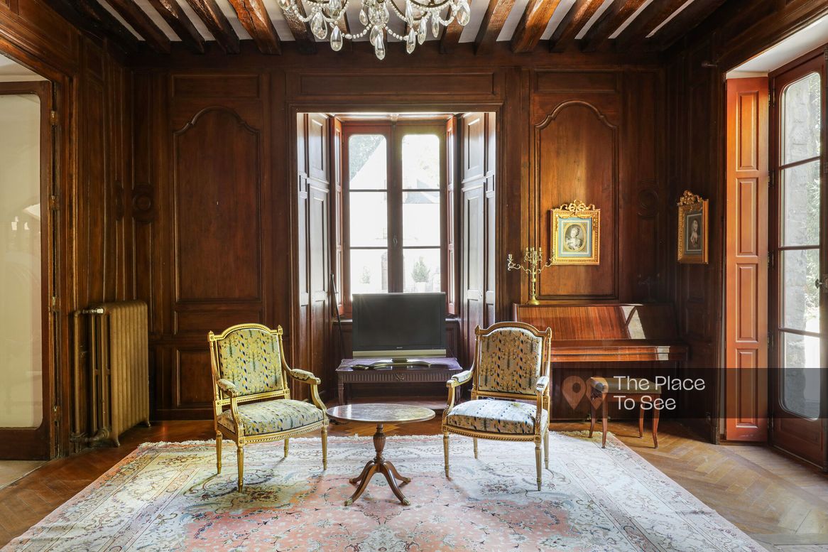 Salon
