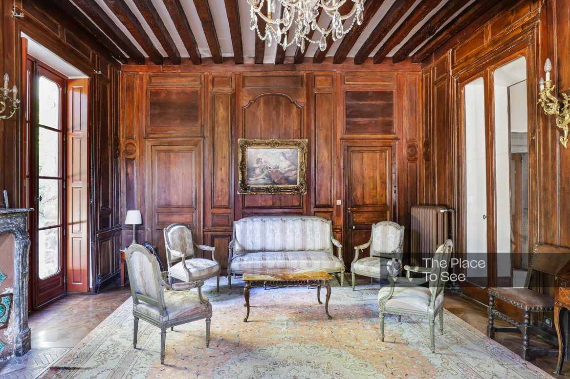 Salon