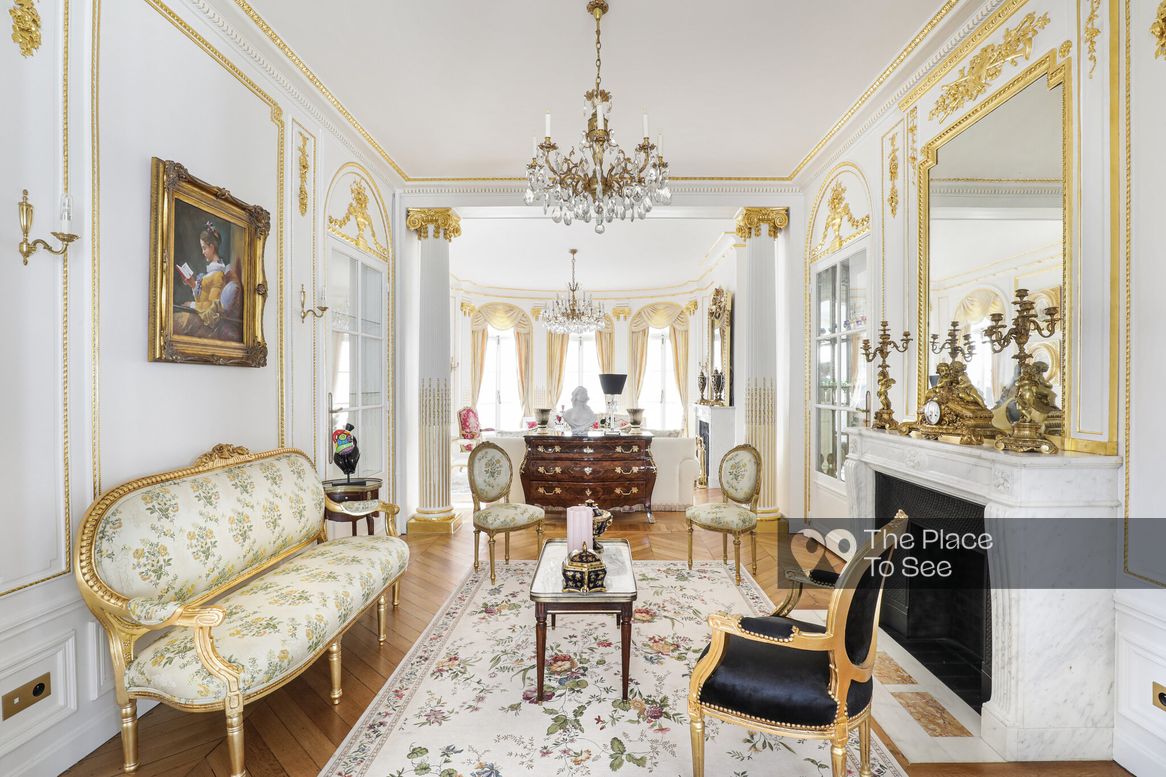 Salon
