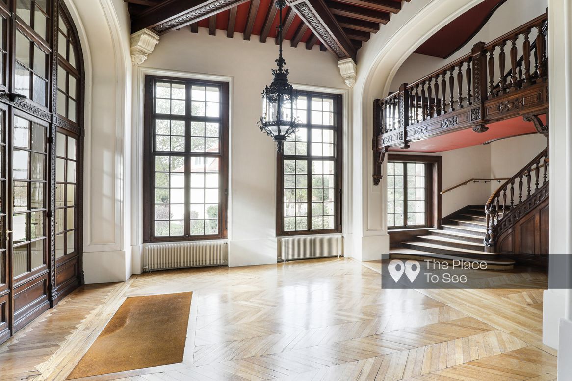Hall