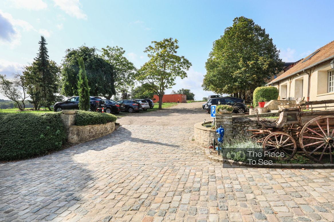 Parking Exterieur