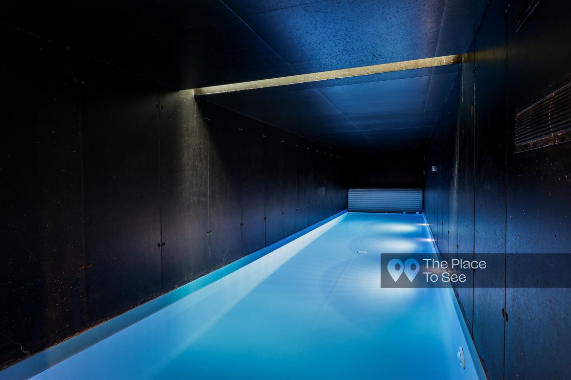 Piscine intérieure