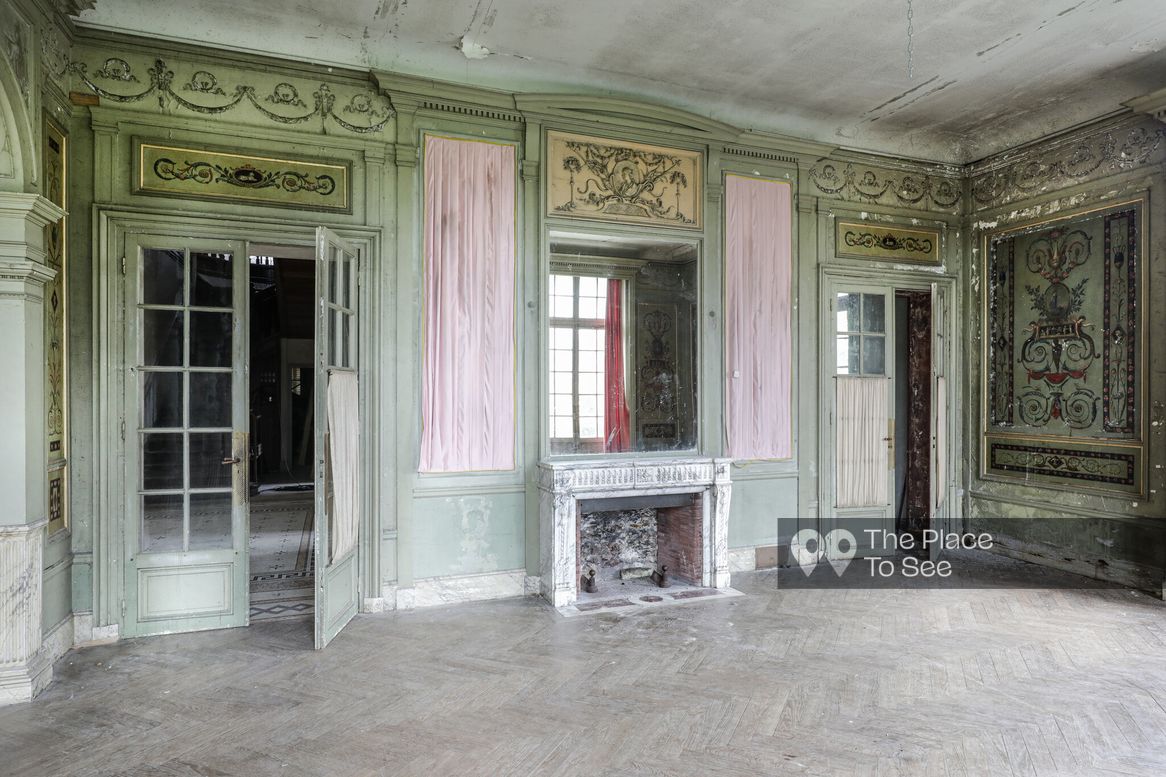 Salon