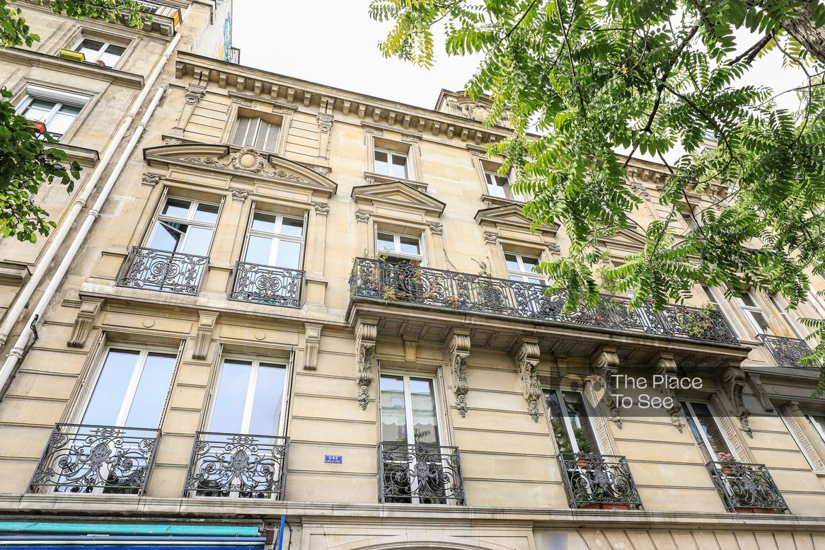 Façade