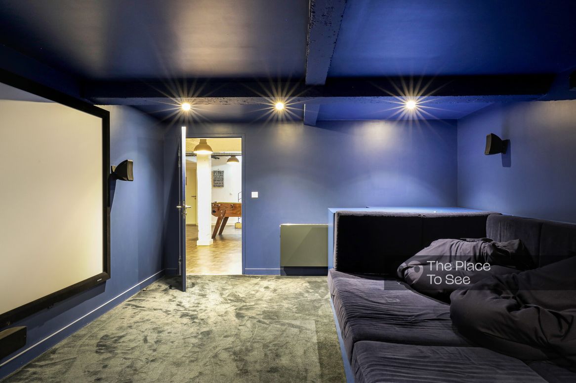 Home Cinema