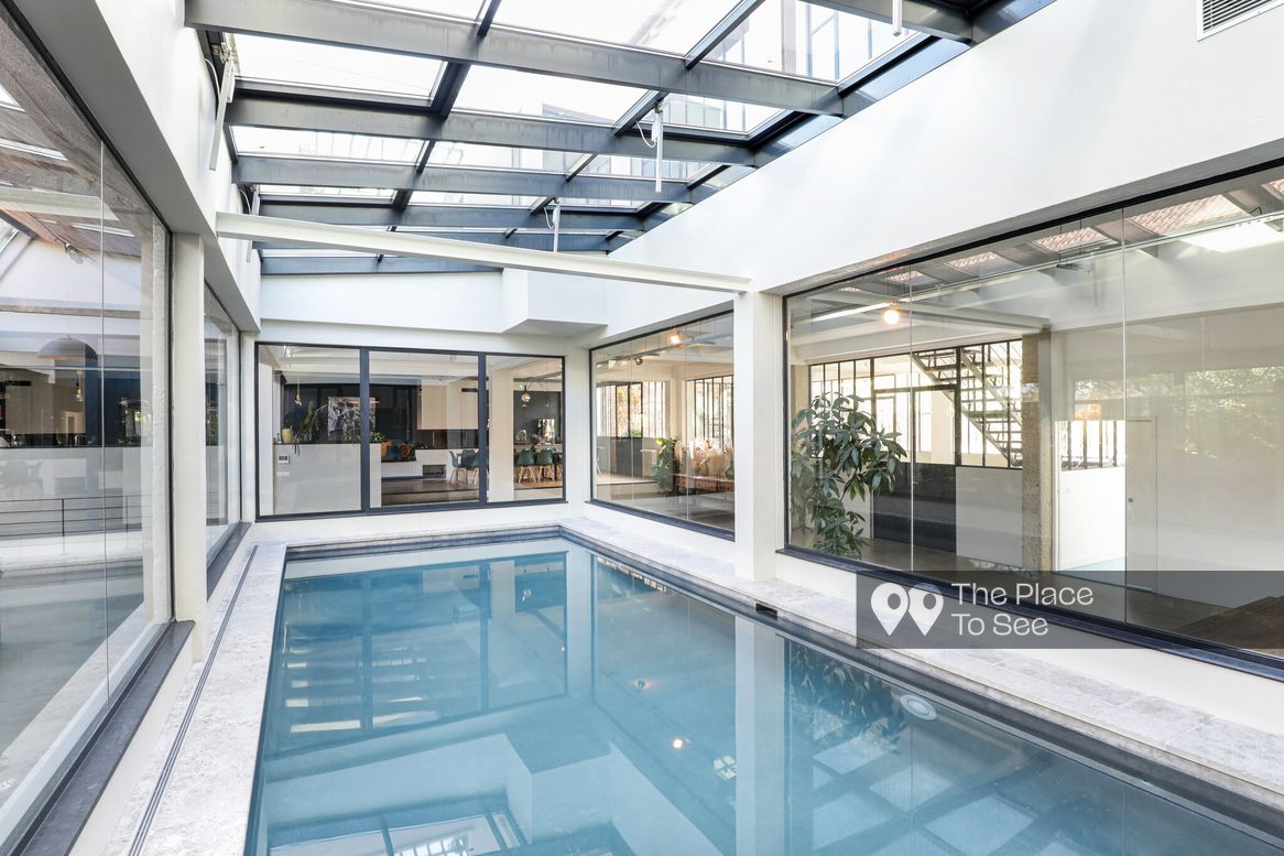 Piscine intérieure