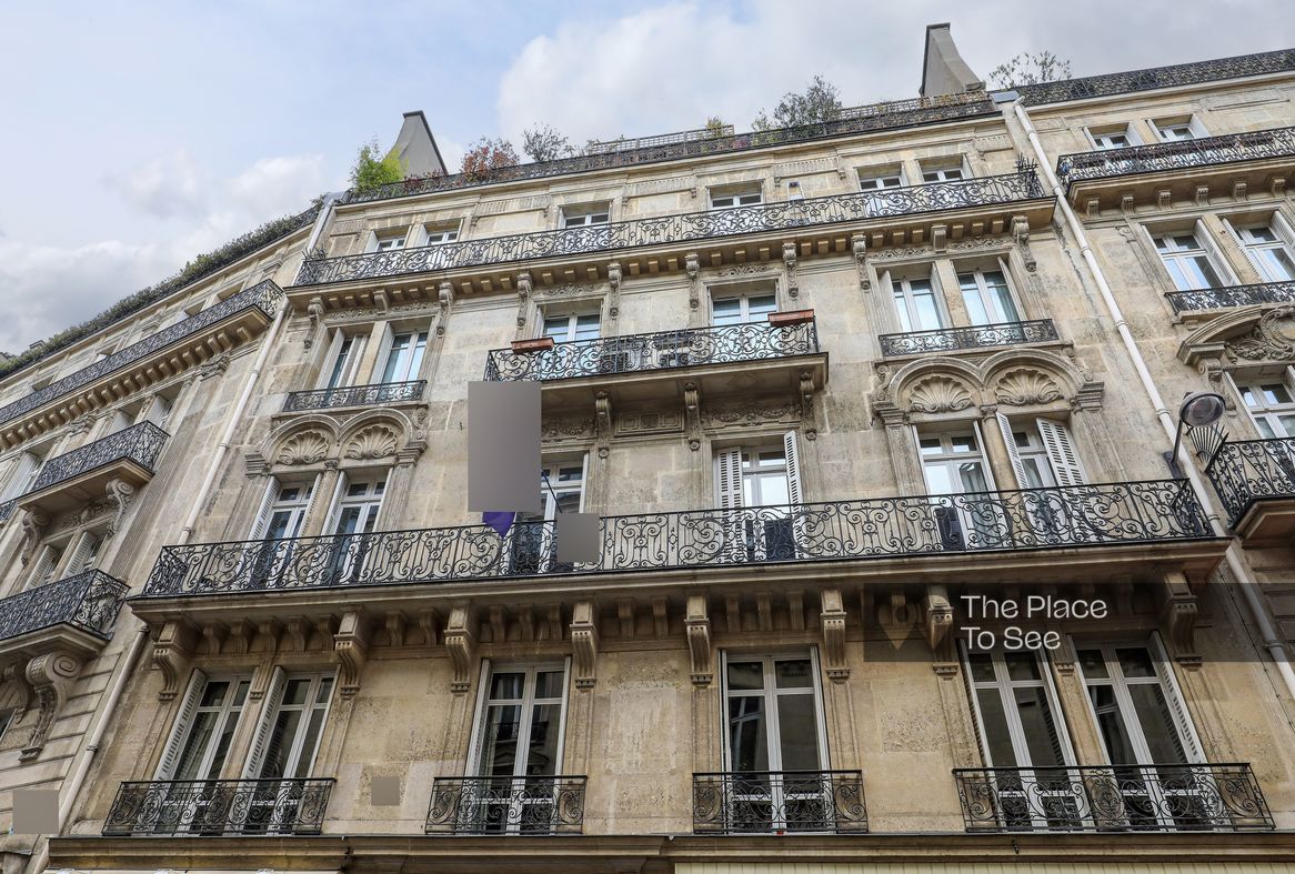 Façade