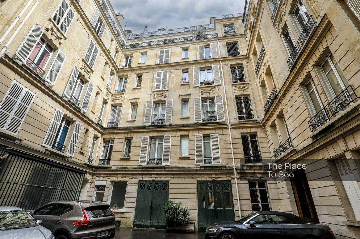 Façade