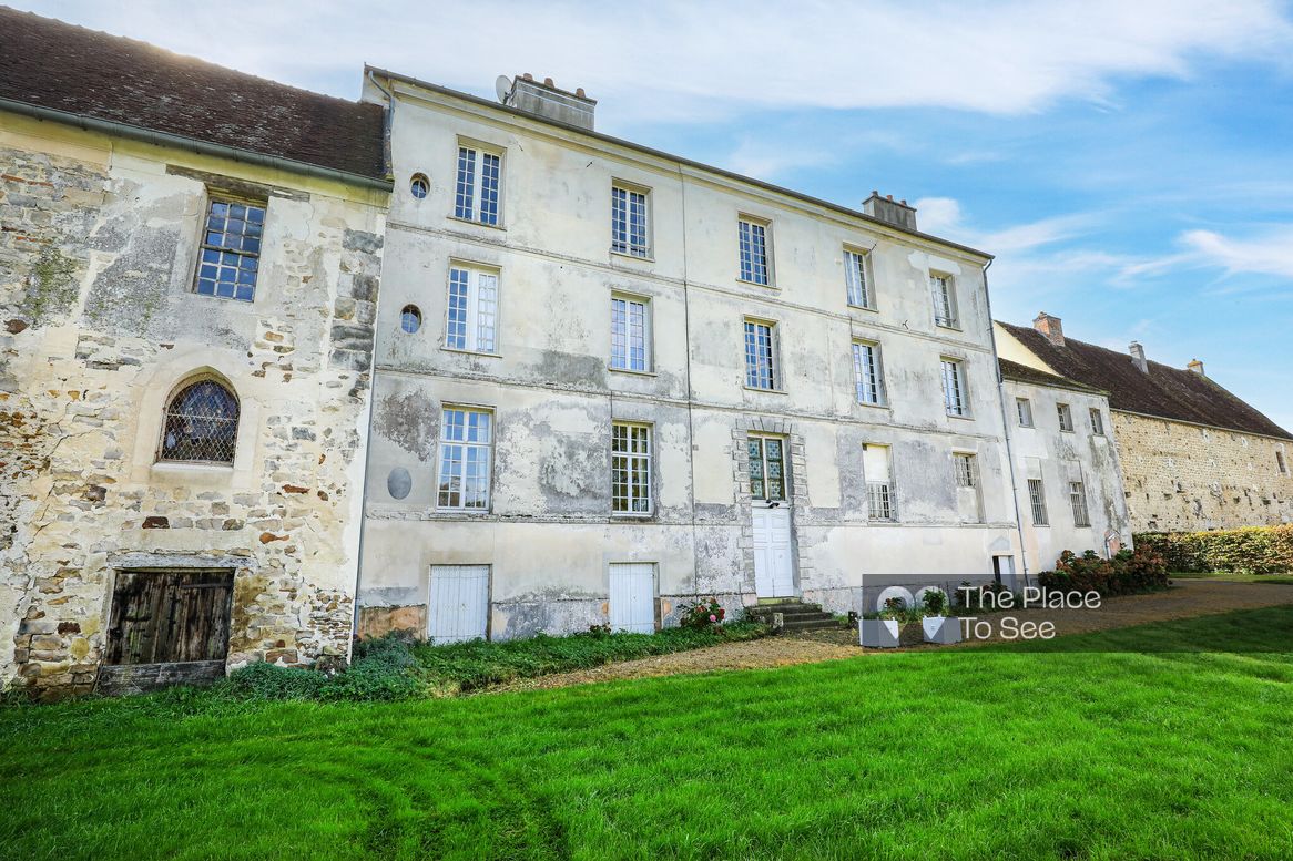 Façade