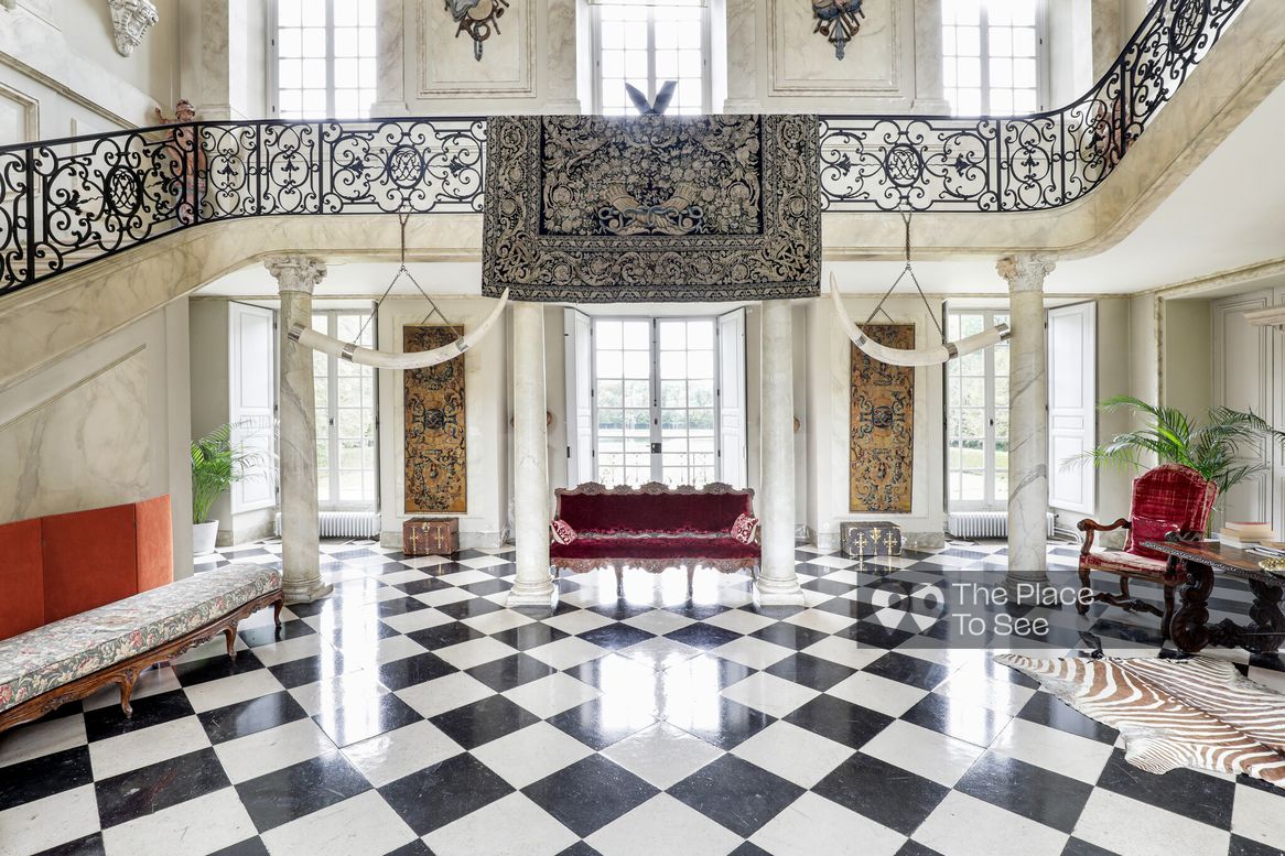Hall