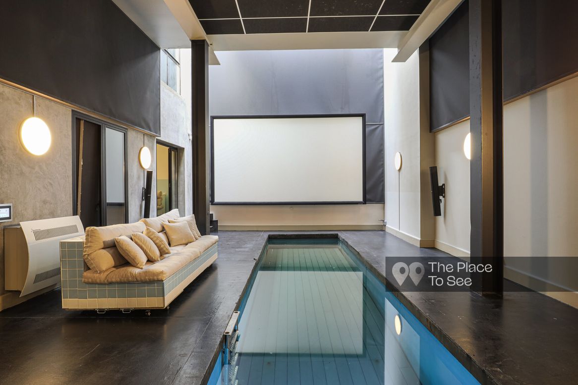 Piscine intérieure