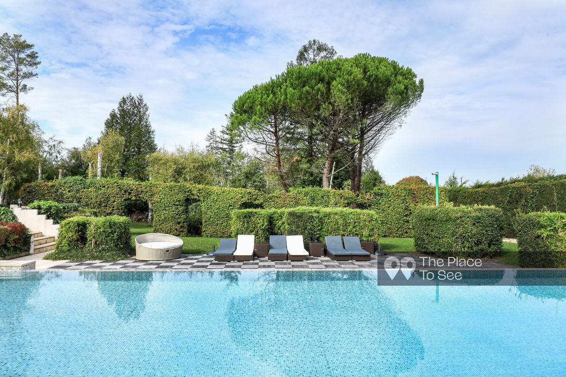 Piscine extérieure