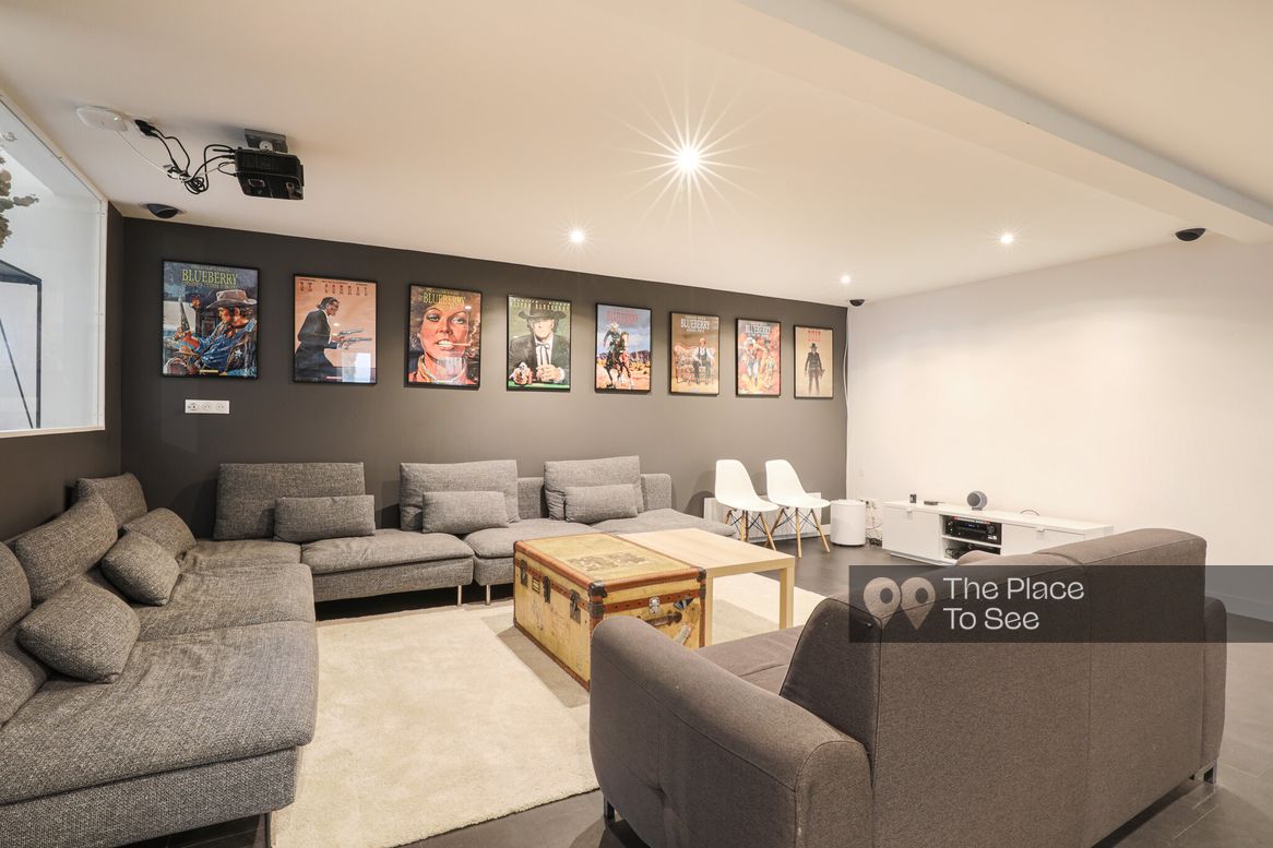 Home Cinema