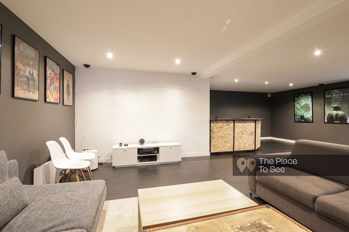 Home Cinema