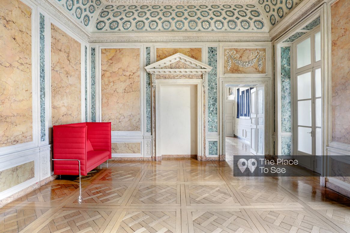 Salon