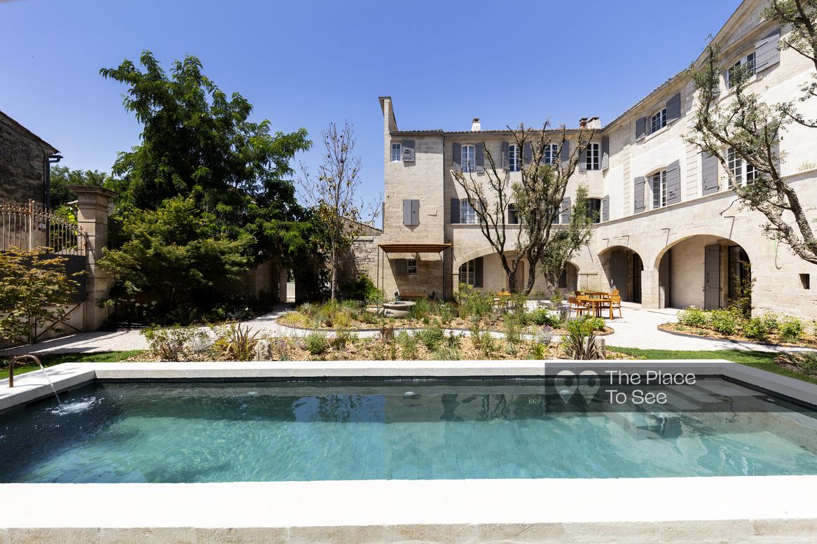 Outdoor swimming pool