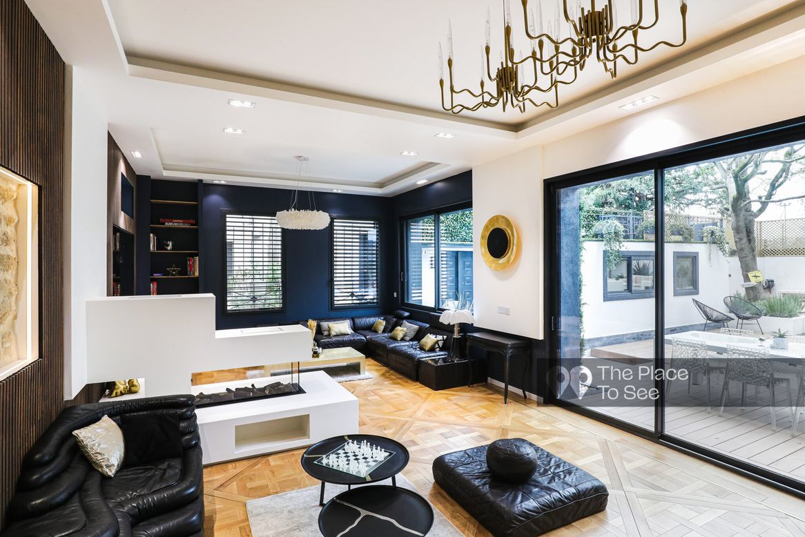 Salon