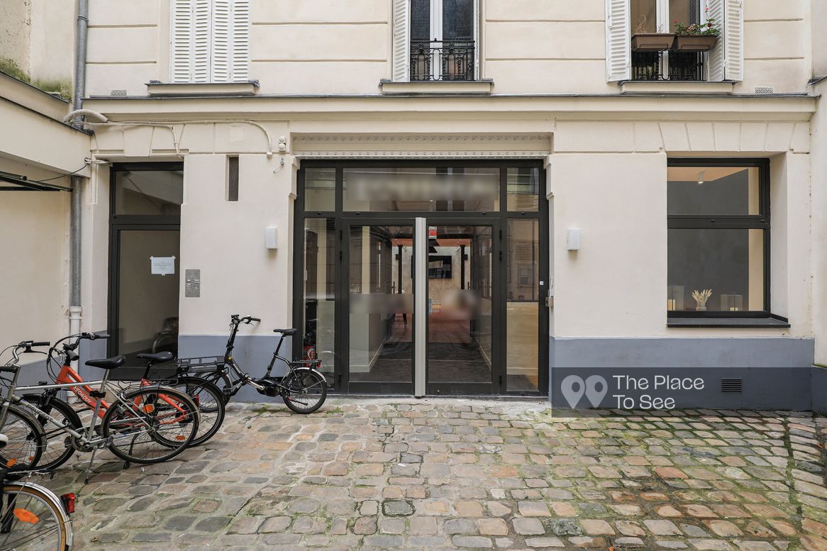 Façade