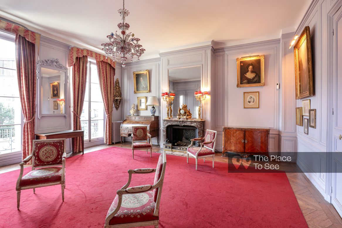 Salon