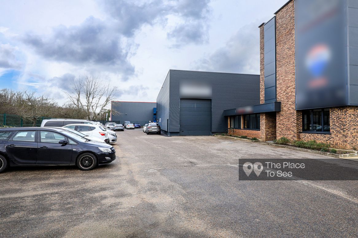 Parking Exterieur