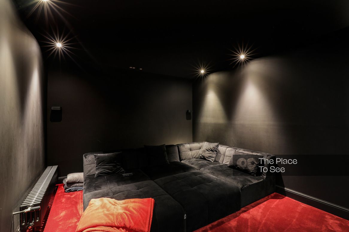 Home Cinema