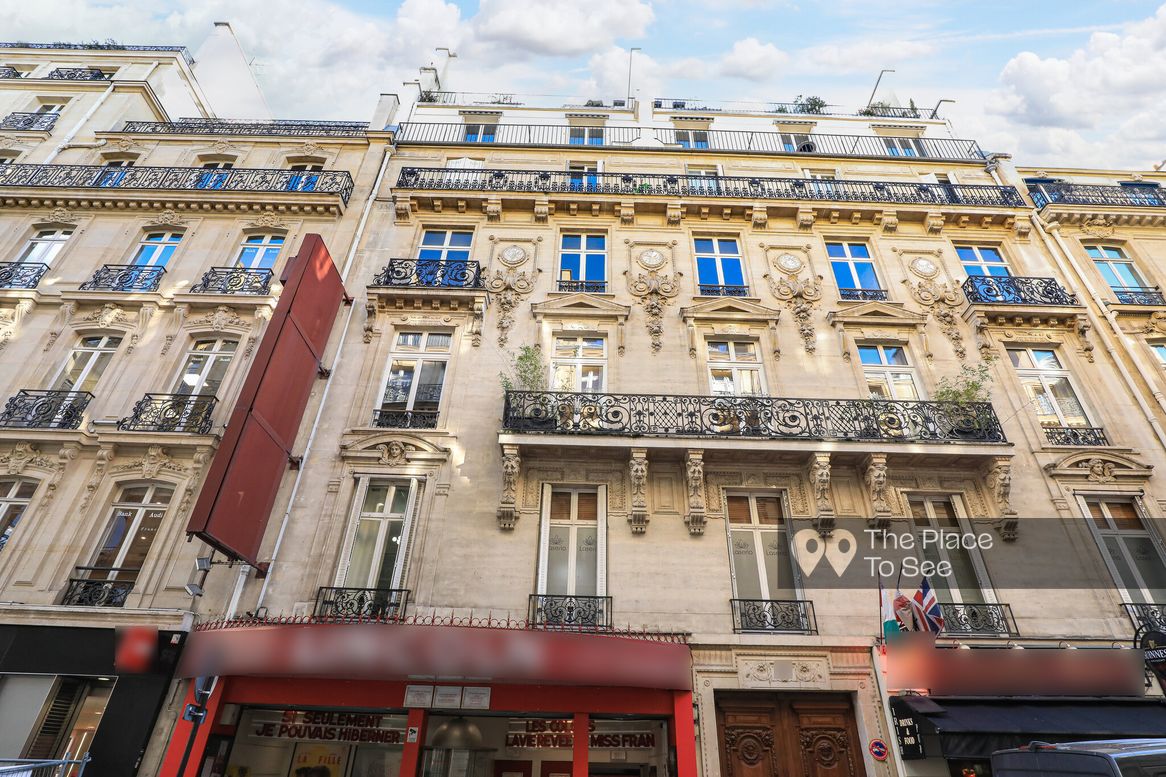 Façade