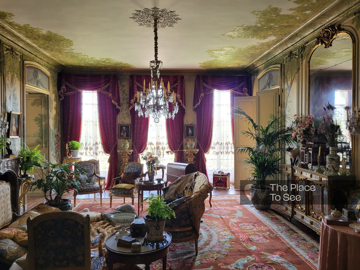 Salon