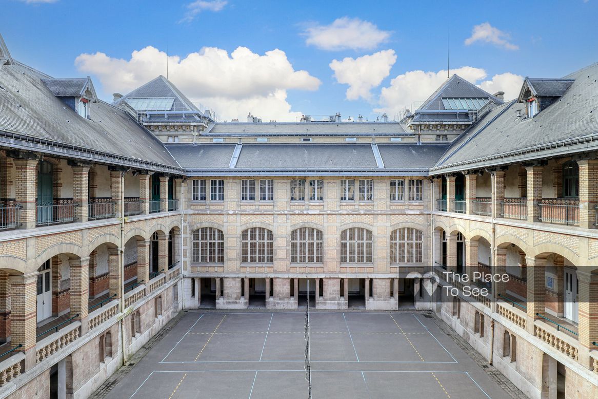 Façade