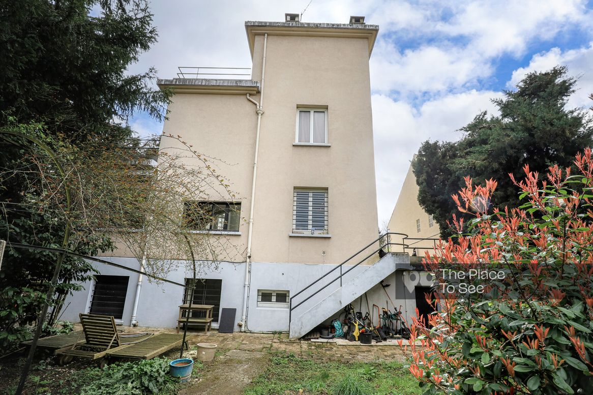 Façade