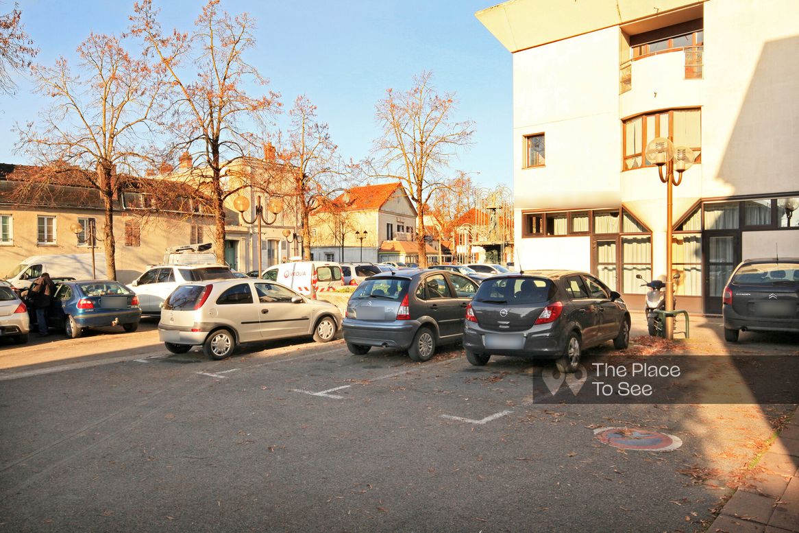 Parking Exterieur