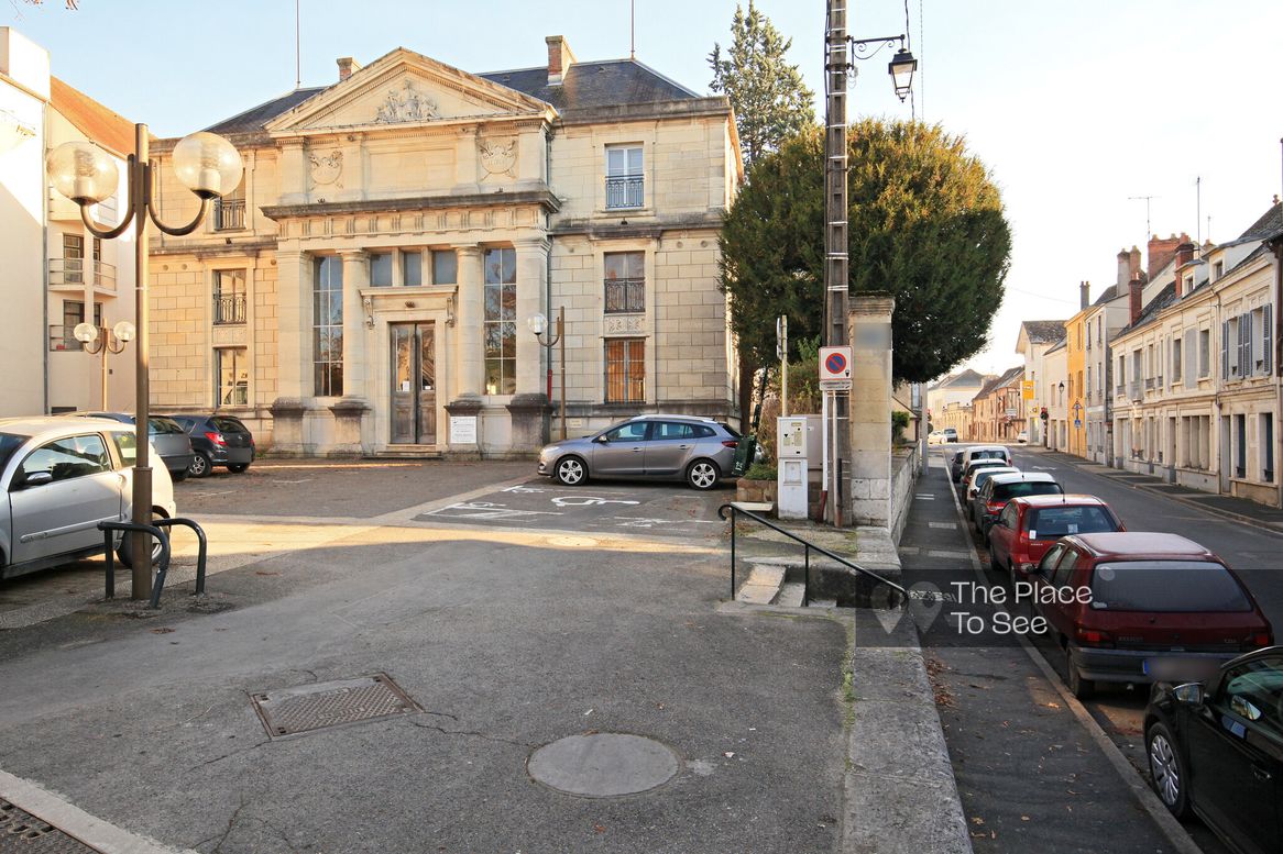 Parking Exterieur