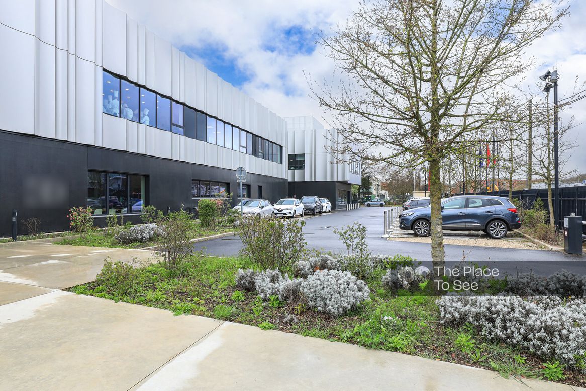 Parking Exterieur