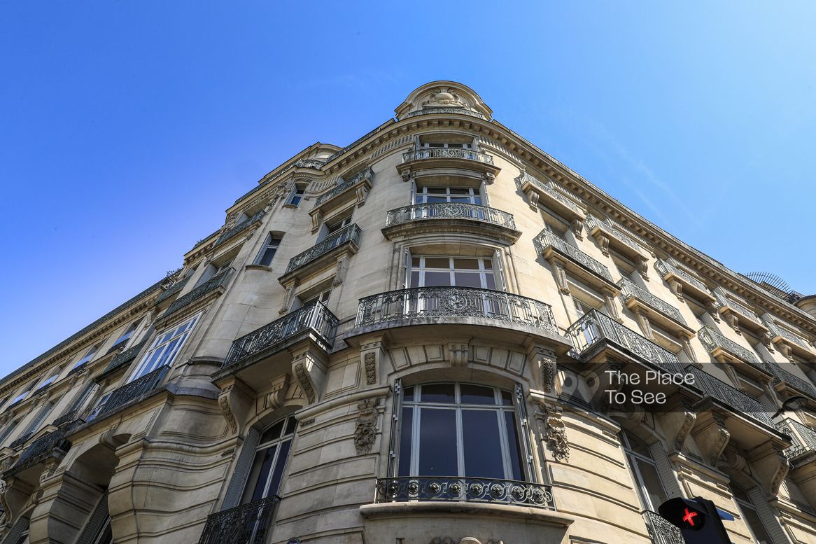 Façade