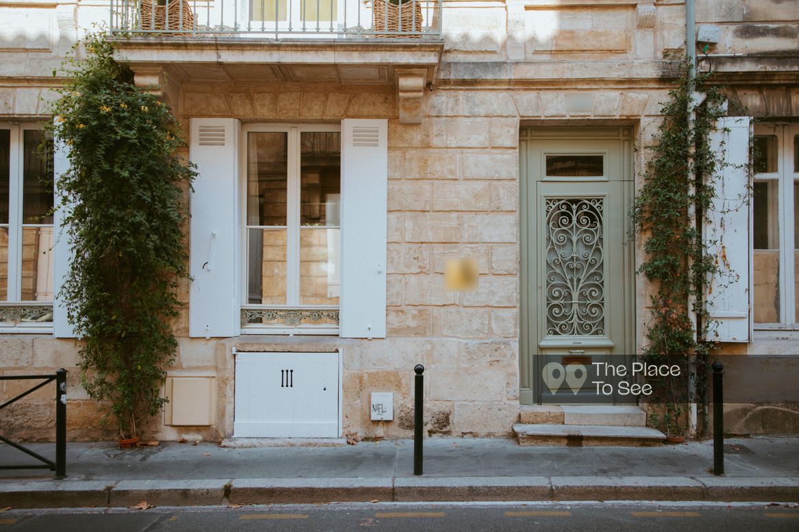 Façade