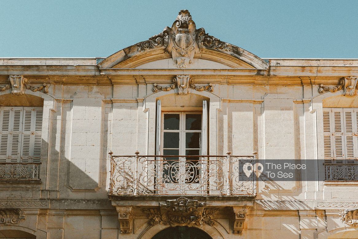 Façade
