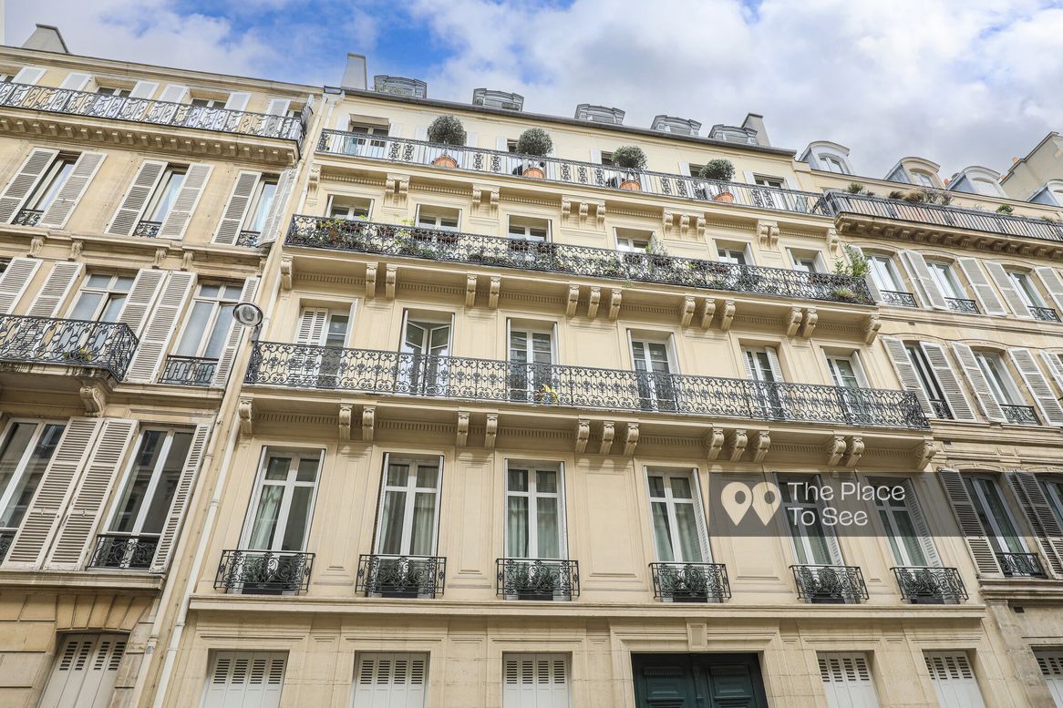 Façade