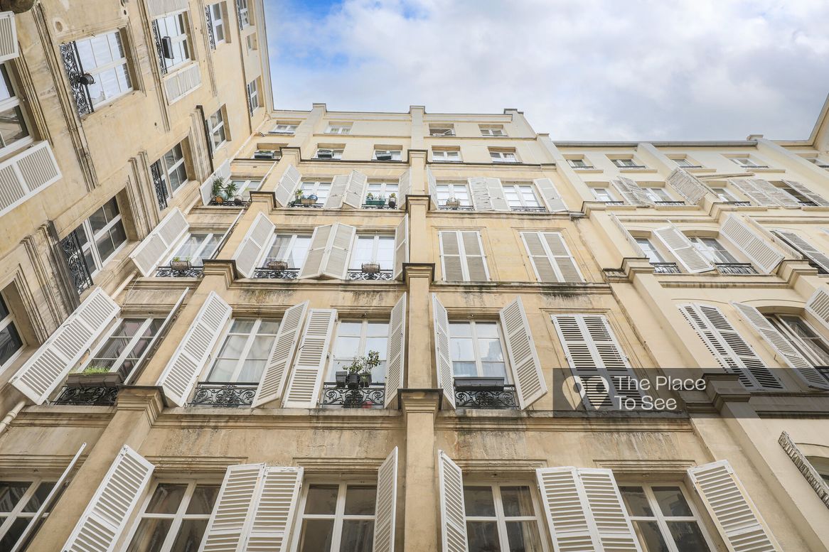 Façade