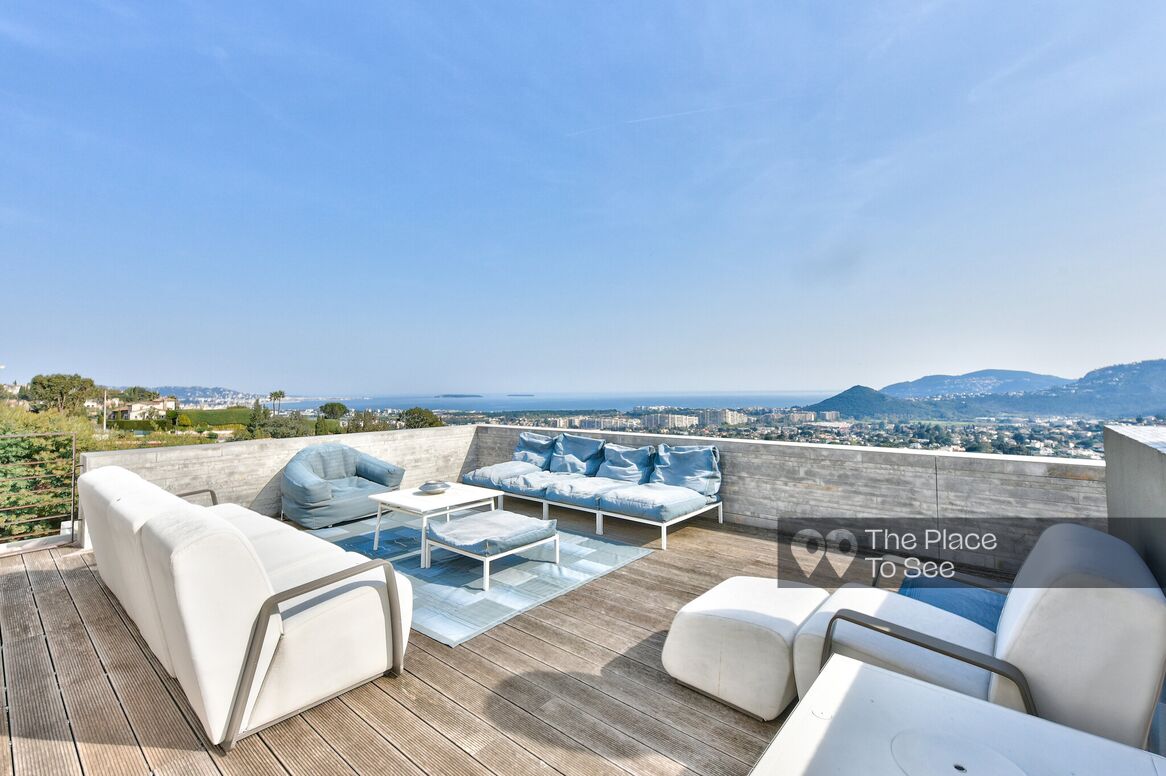 Toit/Rooftop