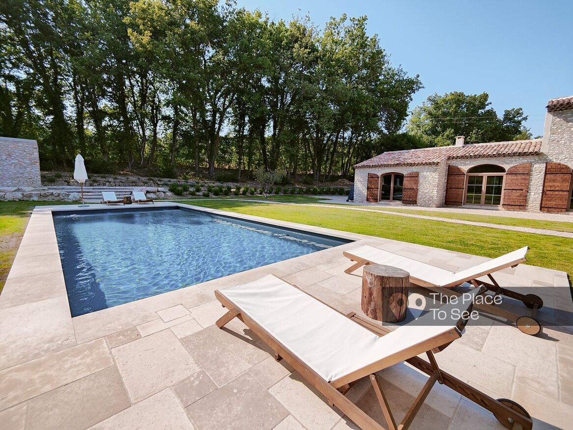 Piscine extérieure