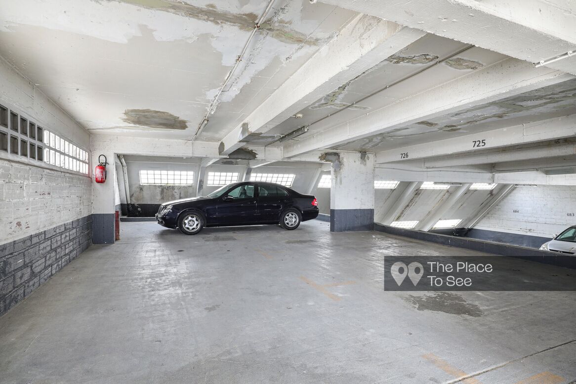 Parking Exterieur