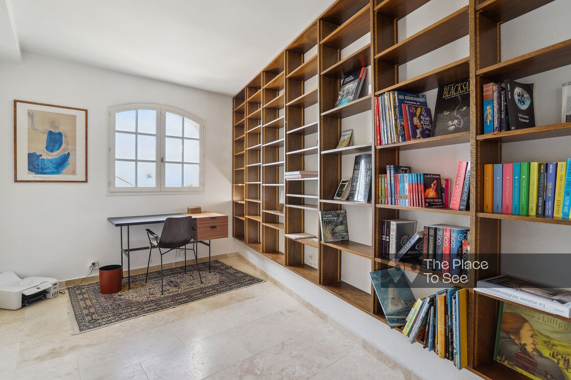 Bureau
