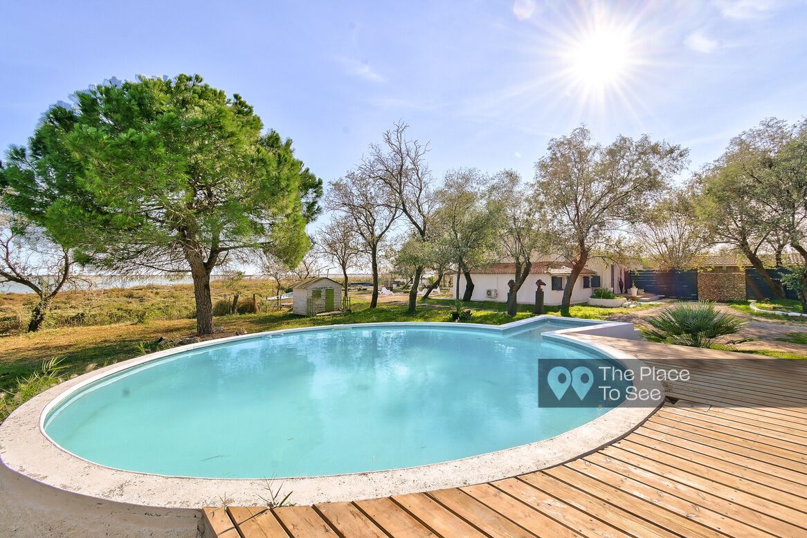 Outdoor swimming pool