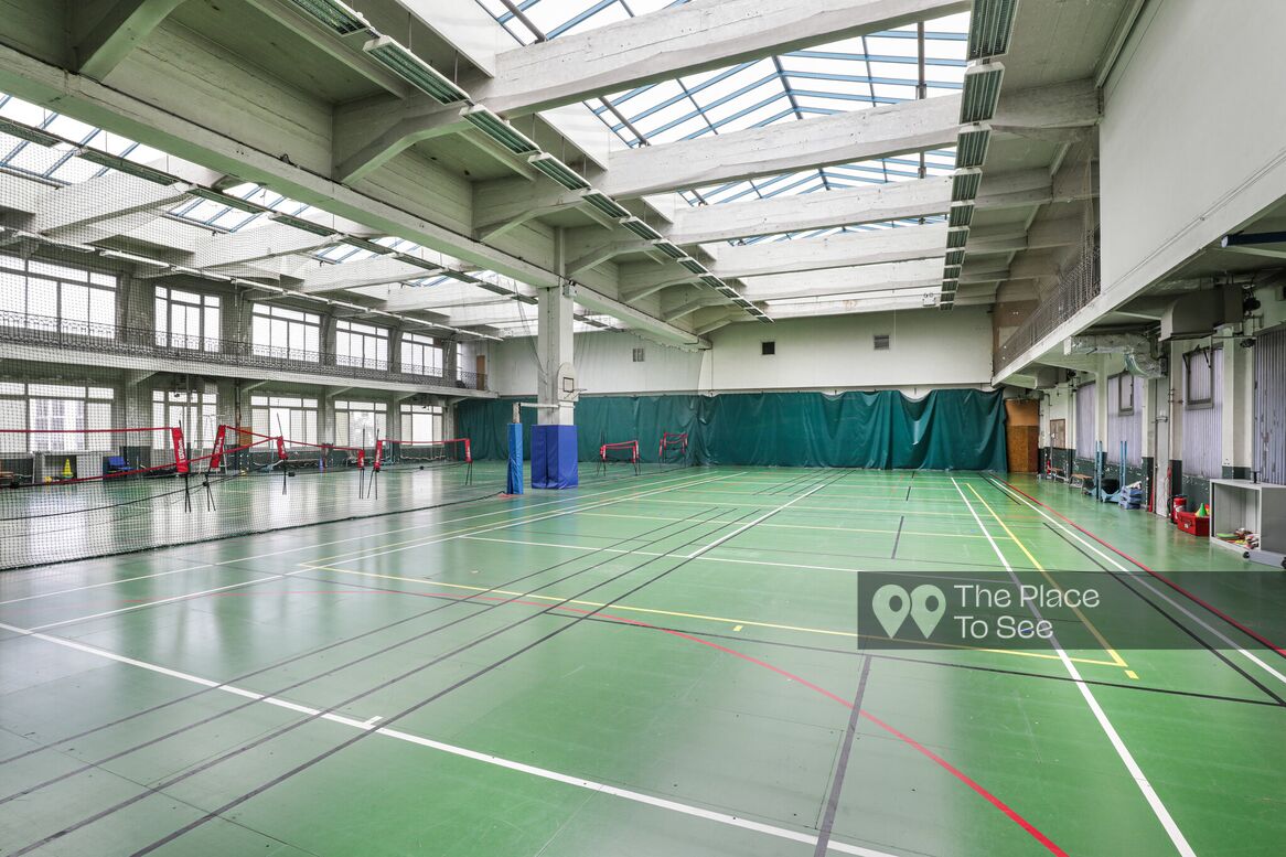 Tennis intérieur