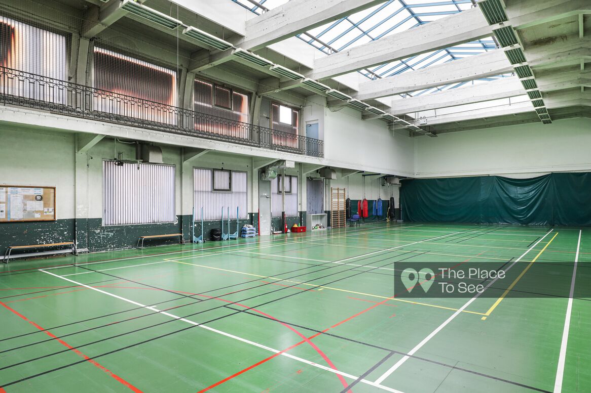 Tennis intérieur