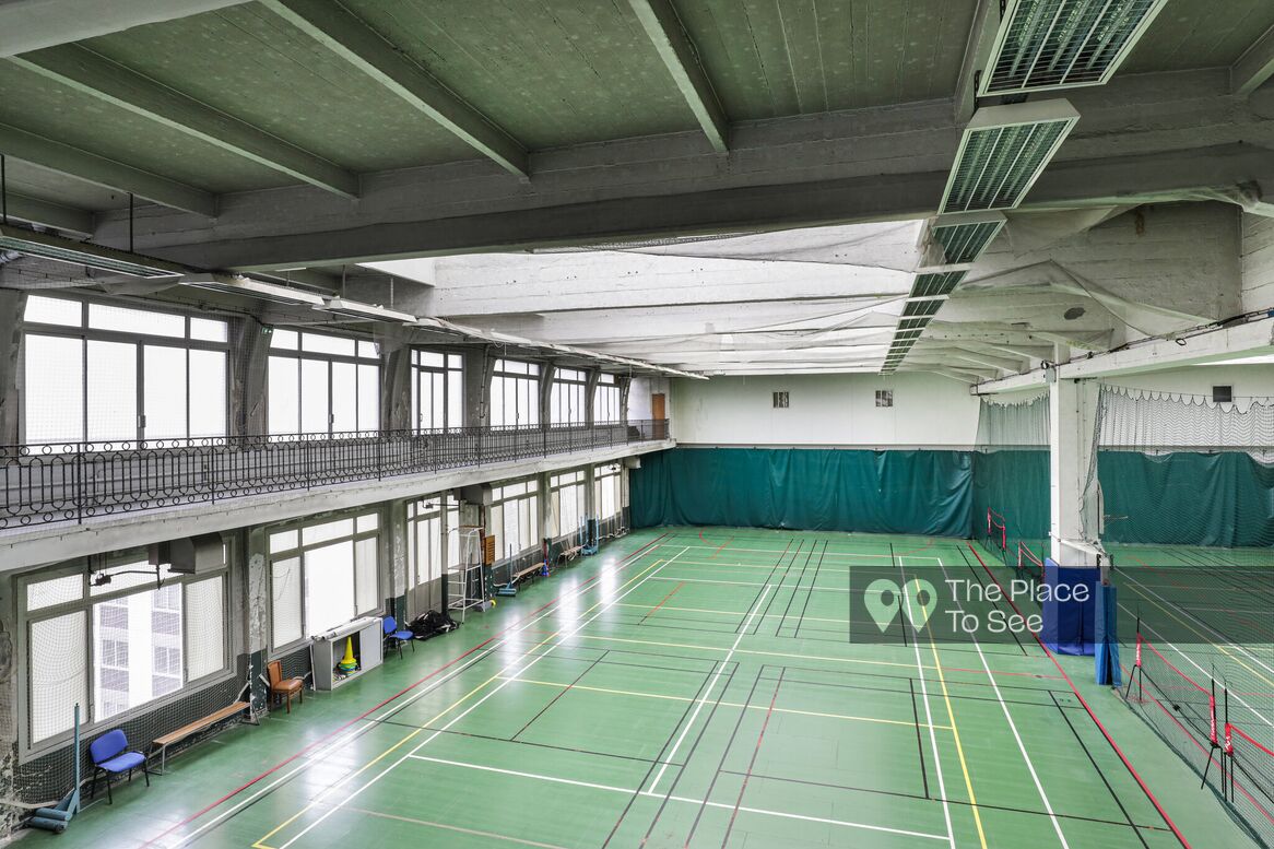Tennis intérieur
