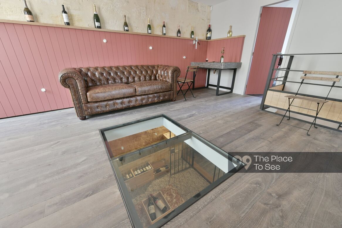 Salon