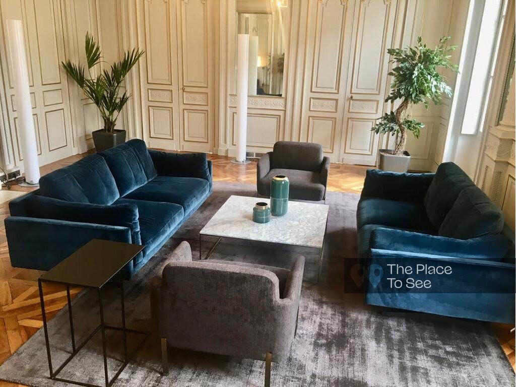 Salon