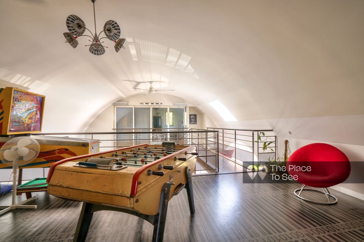 Mezzanine