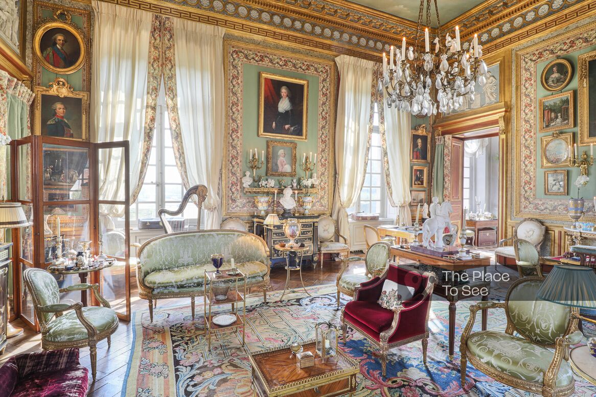 Salon