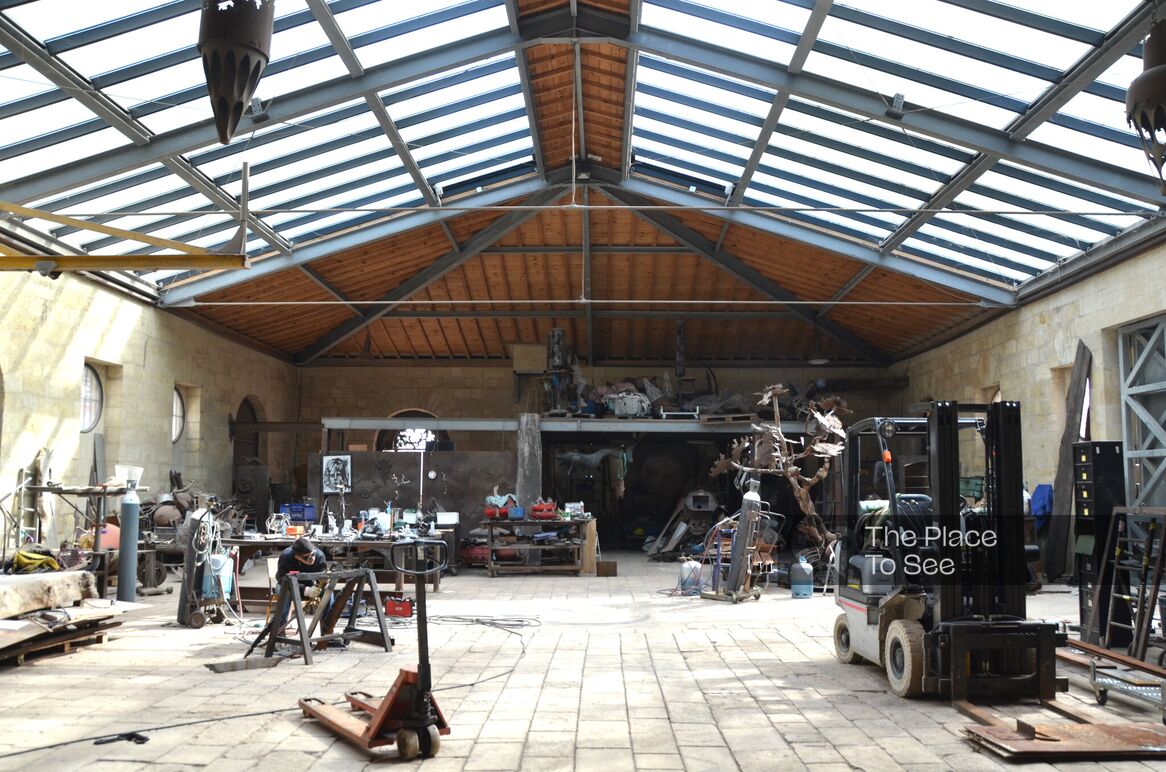 Hangar